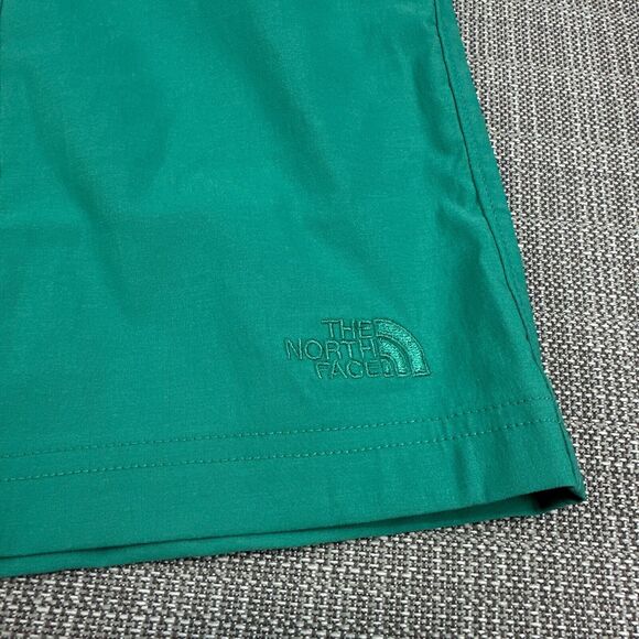 The North Face Shorts Mens XL Relaxed Class V Pull On Comfort Walking Outdoors - Picture 3 of 14